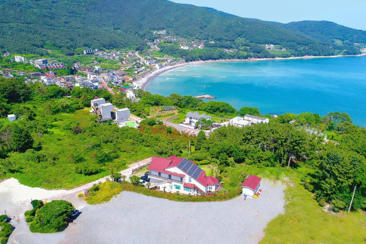 Travel Sketch Pension Geoje Exterior foto