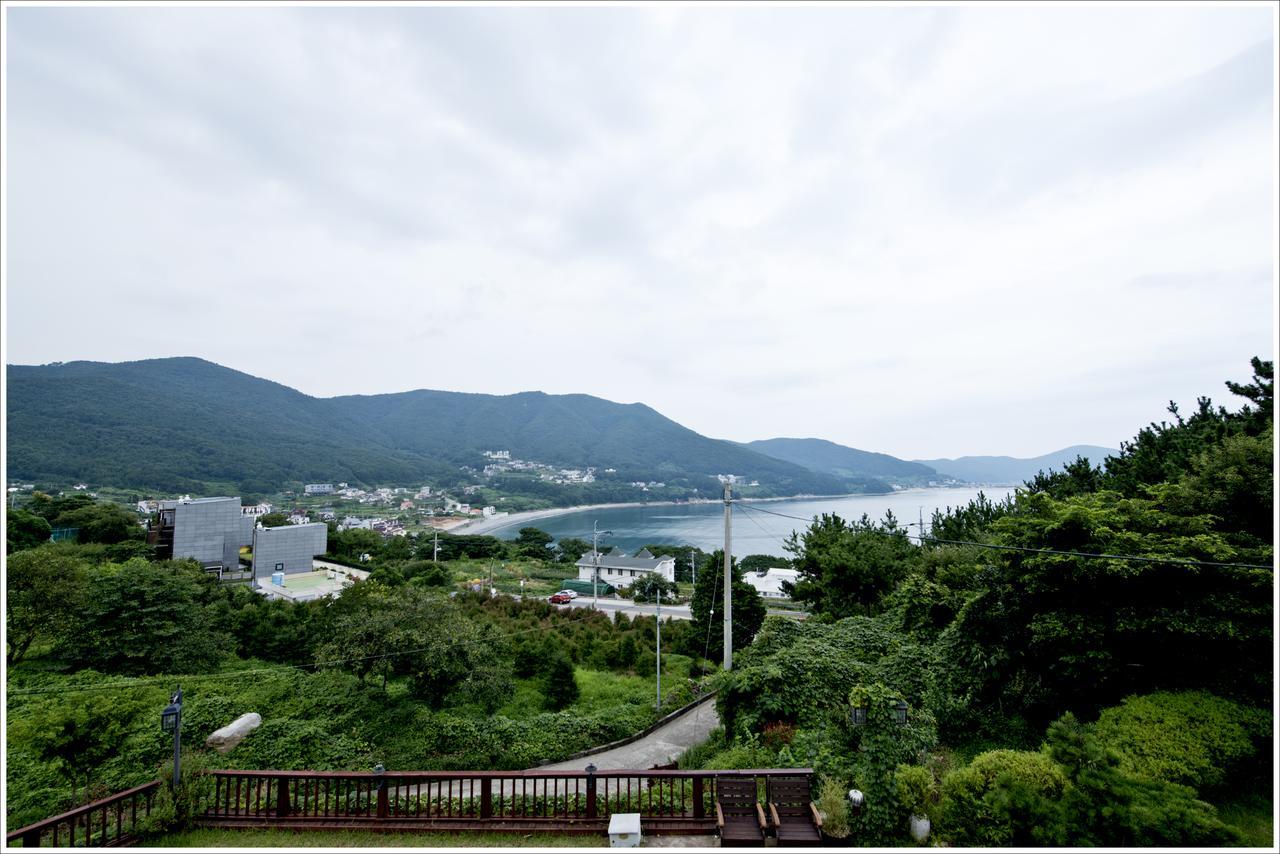 Travel Sketch Pension Geoje Exterior foto